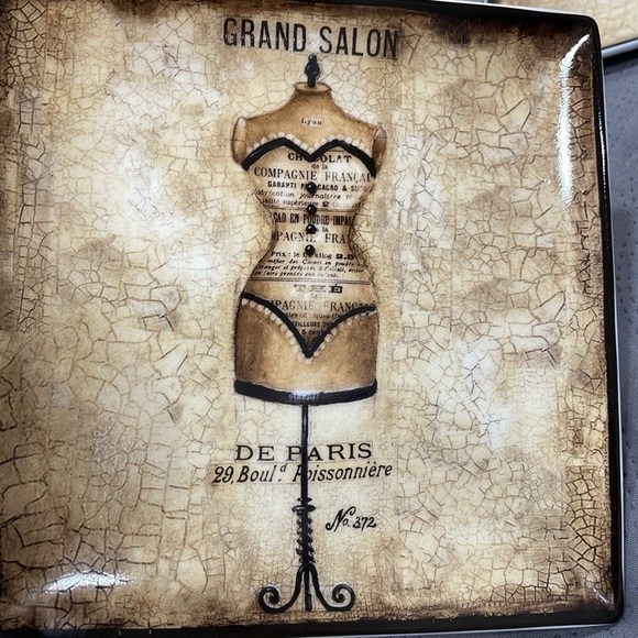 French Paris theme appetizer plates - Picture 5 of 6